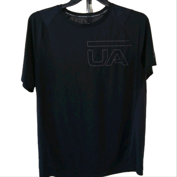 Under Armour Other - Under Armour Black Fitted Performance Top XL